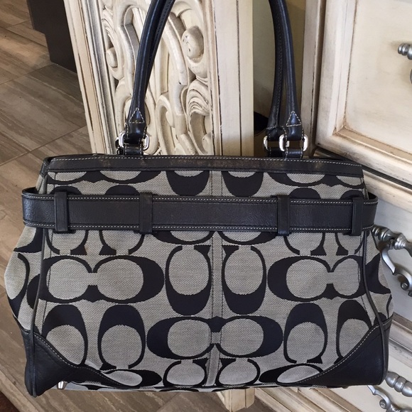 Coach Signature Jacquard and leather purse - Picture 2 of 8